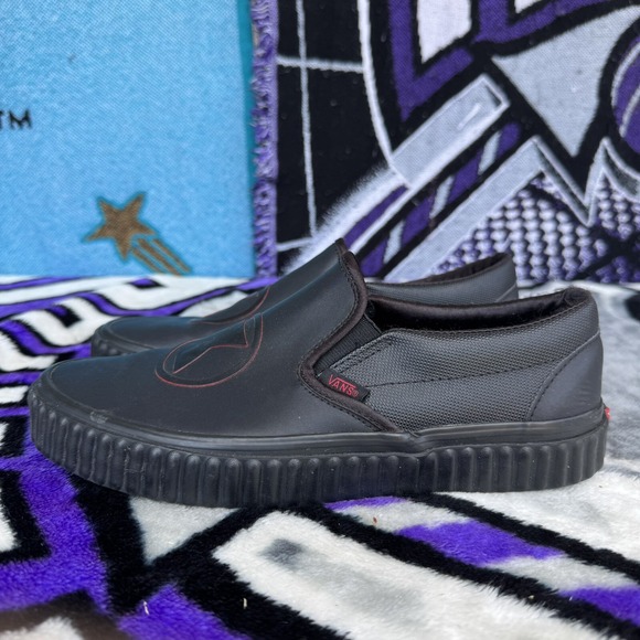 Size M7.5/W9 - Vans Classic Slip On Marvel Black Widow/Black Low Top Sneakers - Picture 1 of 7